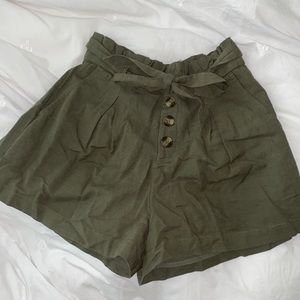 American Eagle Olive green bermuda shorts